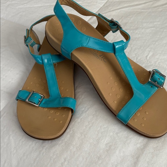 Vionic women’s Blue Sandals - Picture 4 of 7